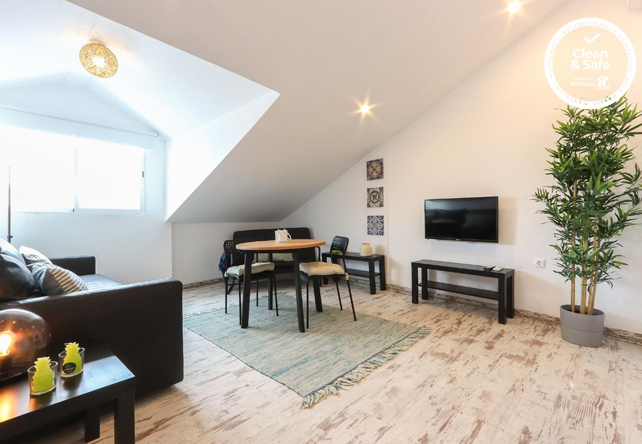 Apartment in Lisbon - BAIRRO ALTO VIEWS by HOMING