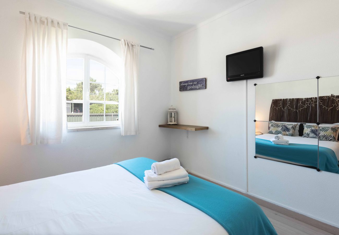 Villa in Sesimbra - SESIMBRA STYLISH VILLA by HOMING
