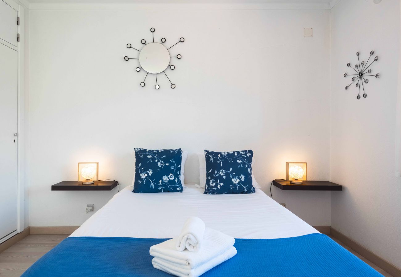Villa in Sesimbra - SESIMBRA STYLISH VILLA by HOMING