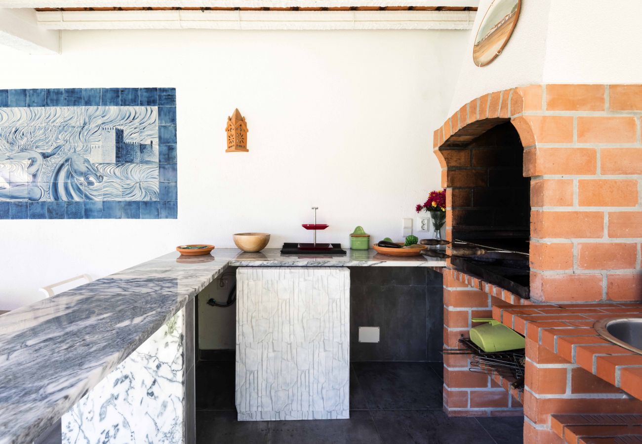 Villa in Sesimbra - SESIMBRA STYLISH VILLA by HOMING