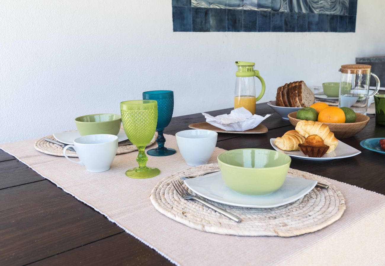 Villa in Sesimbra - SESIMBRA STYLISH VILLA by HOMING