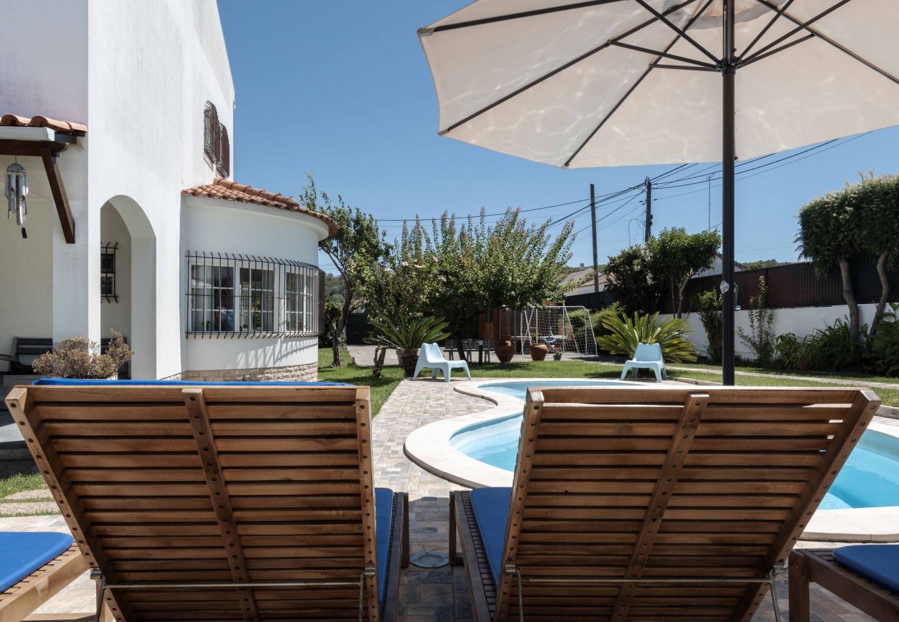 Villa in Sesimbra - SESIMBRA STYLISH VILLA by HOMING