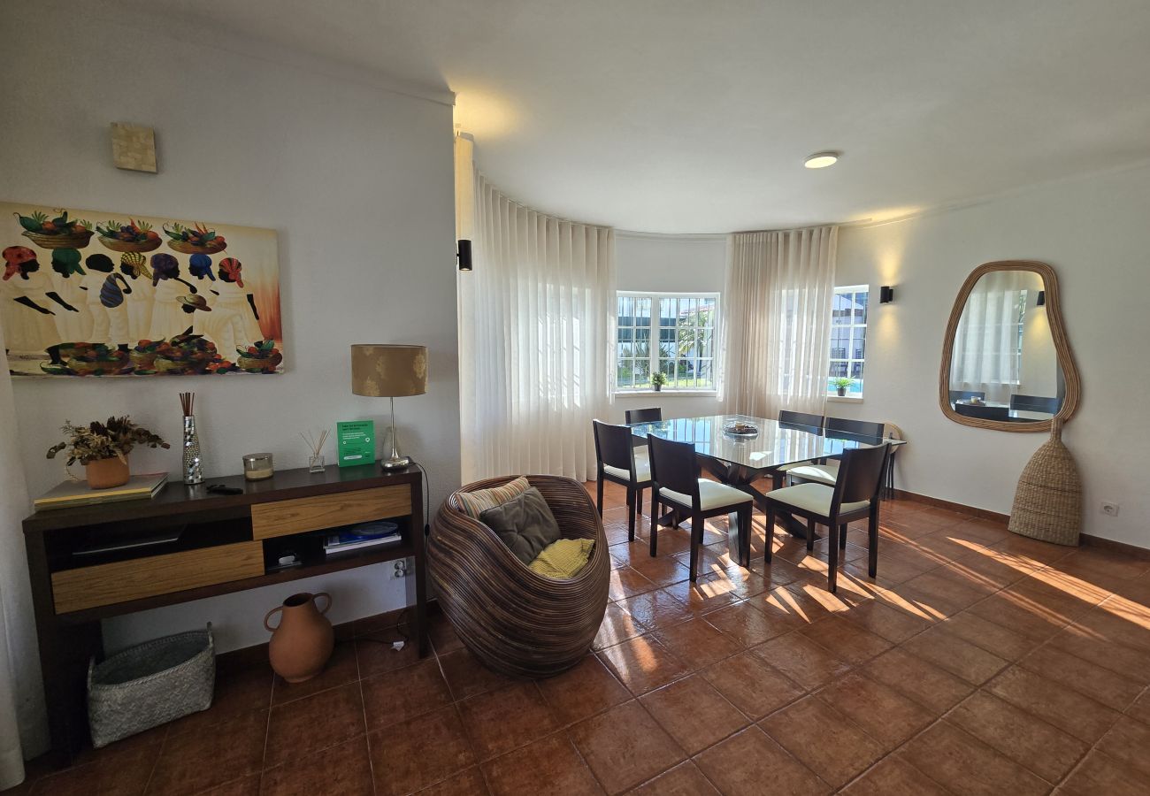 Villa in Sesimbra - SESIMBRA STYLISH VILLA by HOMING