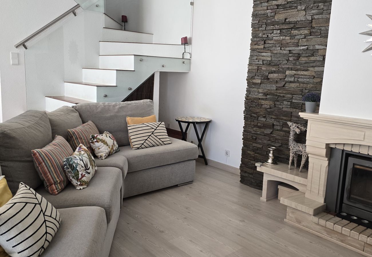 Villa in Sesimbra - SESIMBRA STYLISH VILLA by HOMING