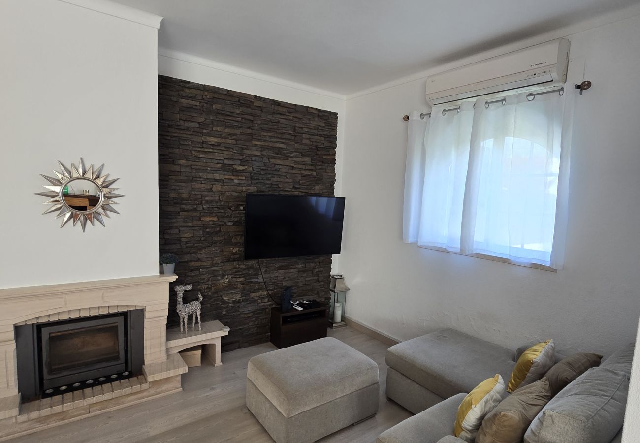 Villa in Sesimbra - SESIMBRA STYLISH VILLA by HOMING