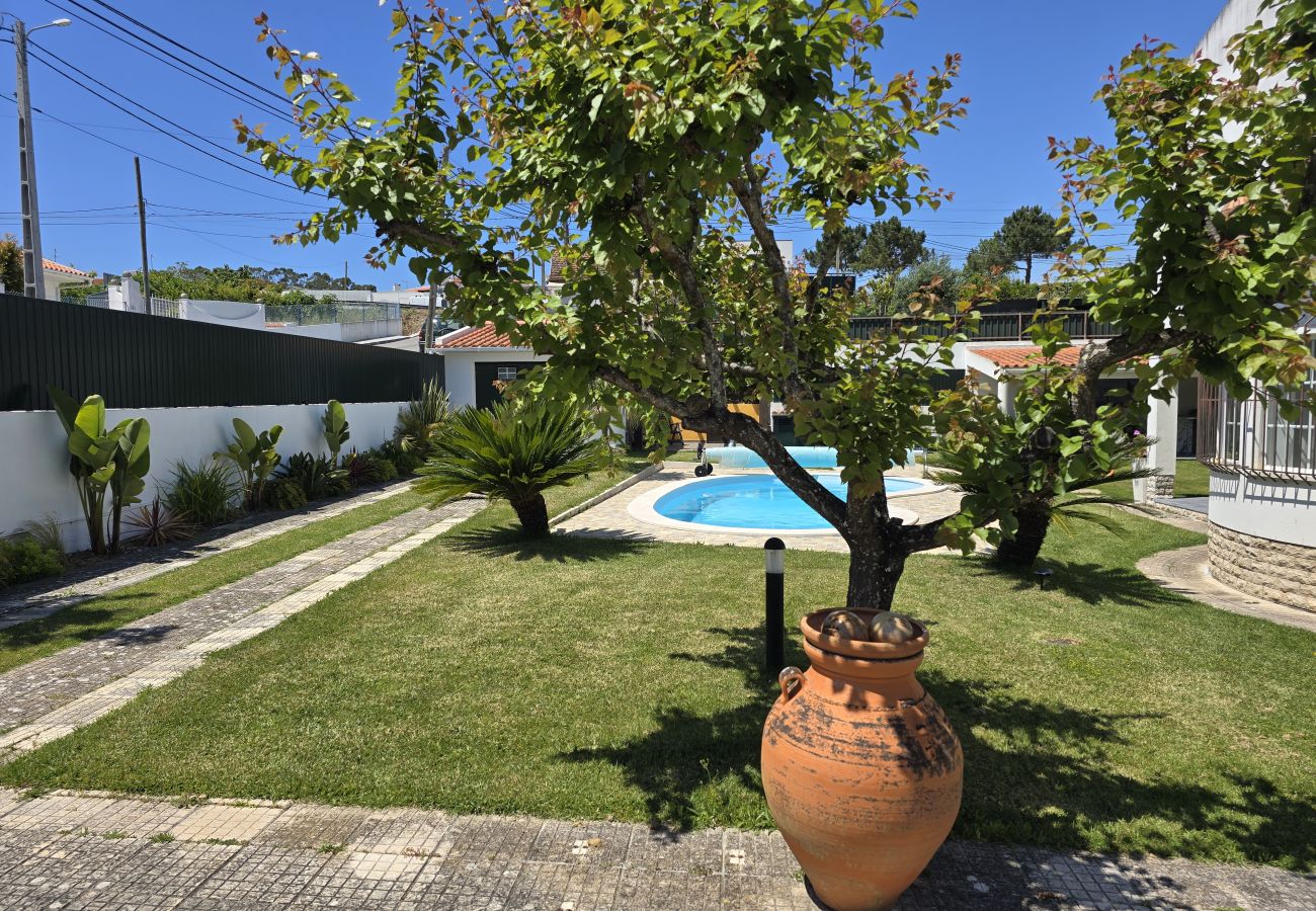 Villa in Sesimbra - SESIMBRA STYLISH VILLA by HOMING