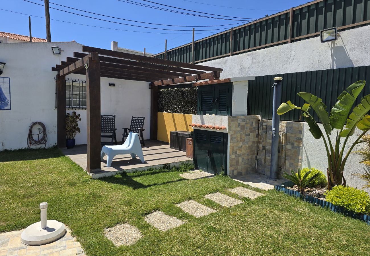 Villa in Sesimbra - SESIMBRA STYLISH VILLA by HOMING