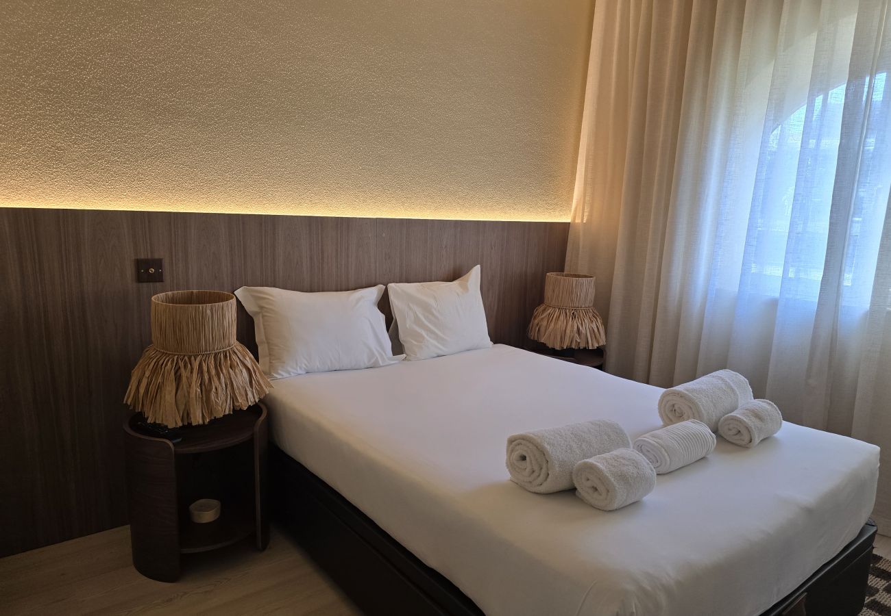 Villa in Sesimbra - SESIMBRA STYLISH VILLA by HOMING