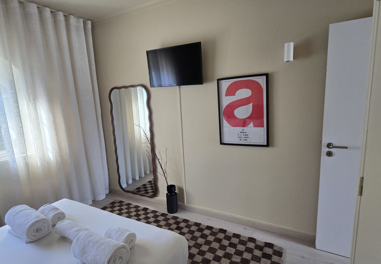 Villa in Sesimbra - SESIMBRA STYLISH VILLA by HOMING