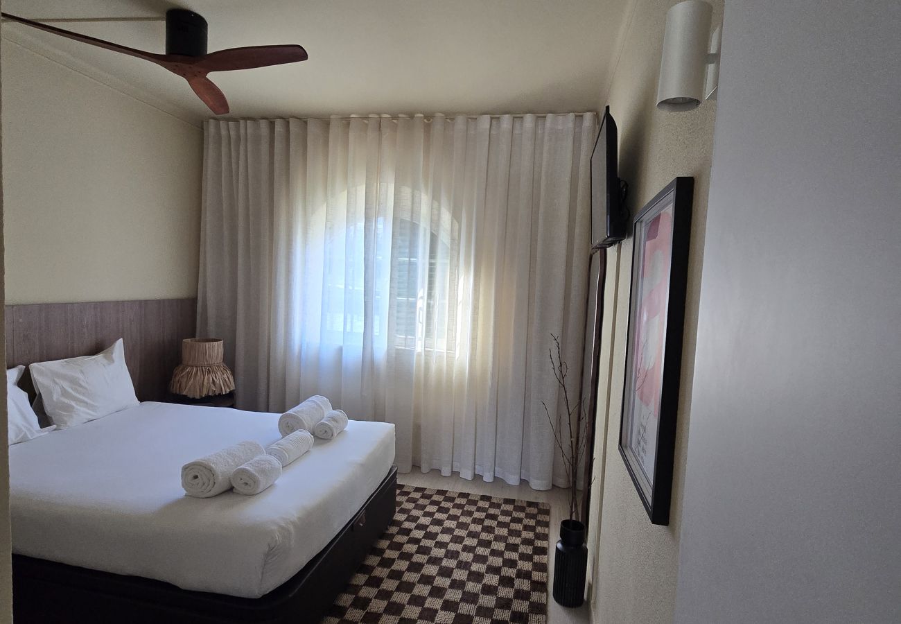Villa in Sesimbra - SESIMBRA STYLISH VILLA by HOMING