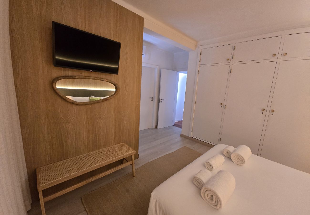 Villa in Sesimbra - SESIMBRA STYLISH VILLA by HOMING
