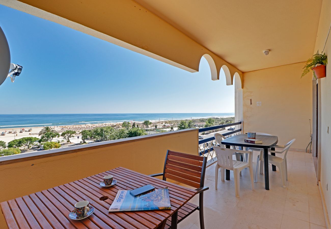Apartment in Monte Gordo - MONTE GORDO BEACHVIEW 2 by HOMING