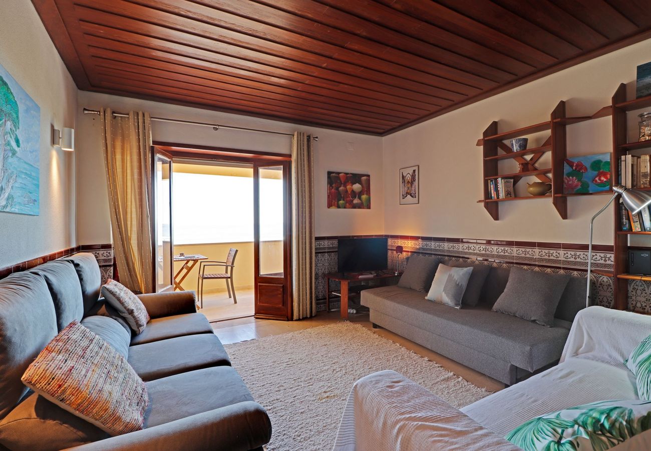 Apartment in Monte Gordo - MONTE GORDO BEACHVIEW 2 by HOMING