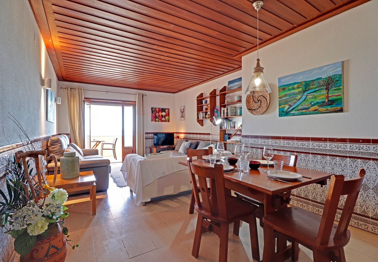 Apartment in Monte Gordo - MONTE GORDO BEACHVIEW 2 by HOMING