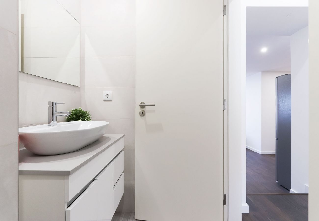 Apartment in Lisbon - BENFICA APARTMENTS III by HOMING
