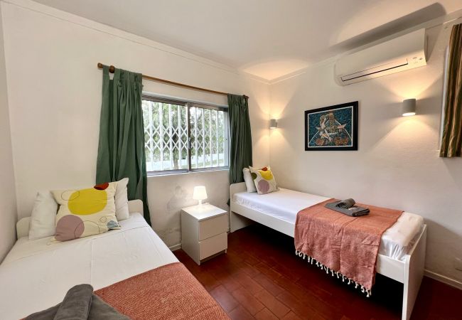 Villa in Vilamoura - VILAMOURA OCEAN VILLA WITH POOL by HOMING Villa in Vilamoura - VILAMOURA OCEAN VILLA WITH POOL by HOMING