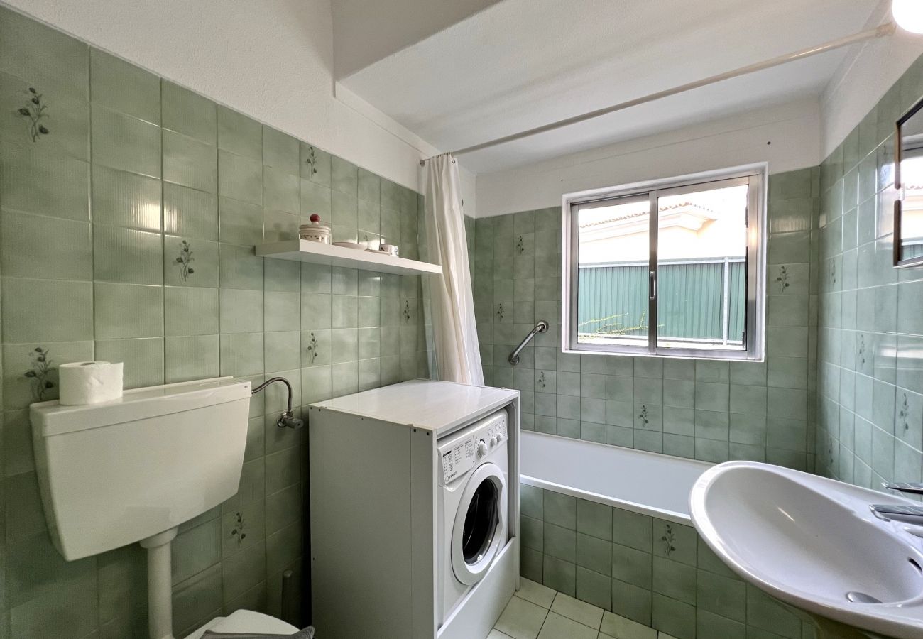 Villa in Vilamoura - VILAMOURA OCEAN VILLA WITH POOL by HOMING