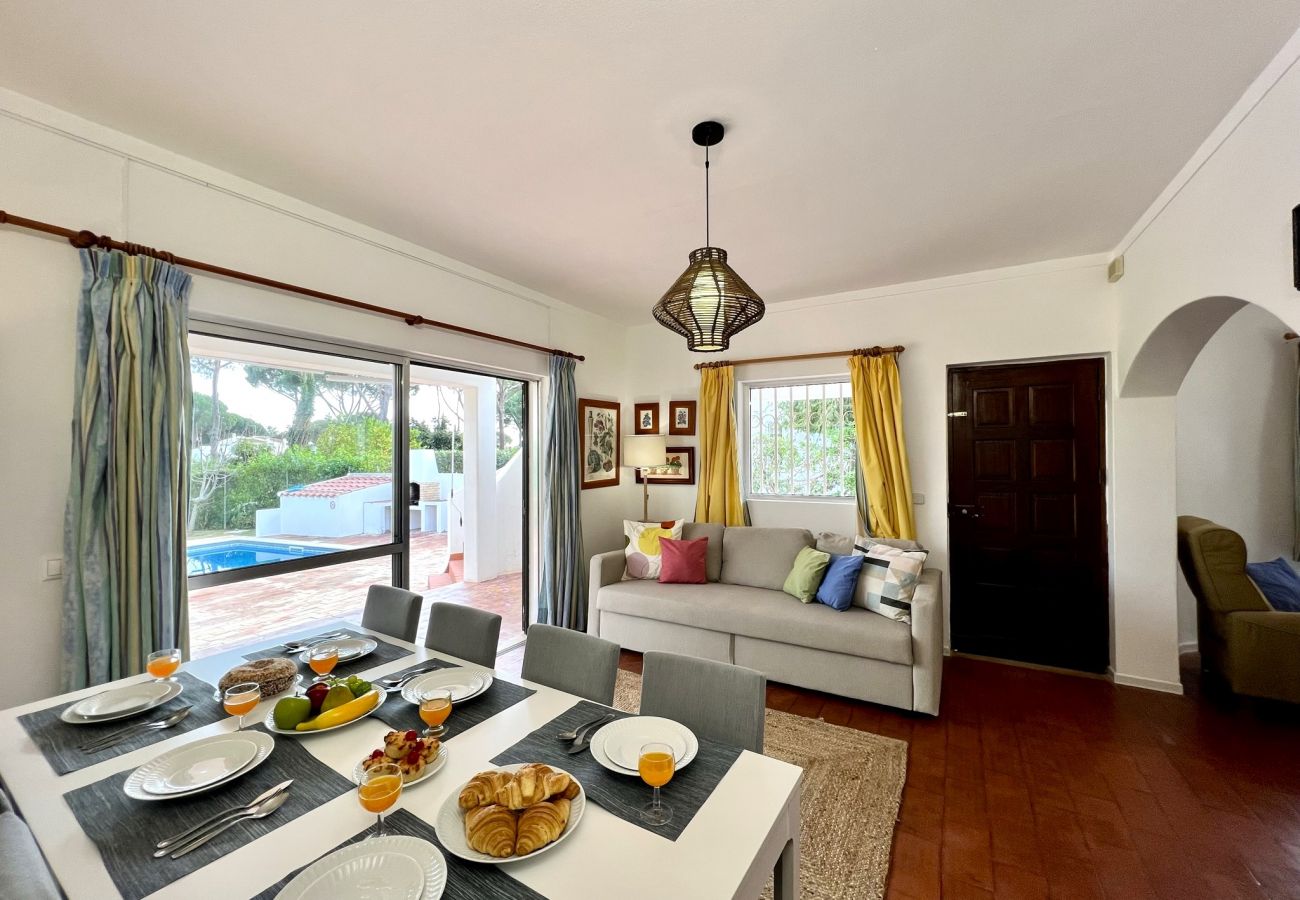 Villa in Vilamoura - VILAMOURA OCEAN VILLA WITH POOL by HOMING
