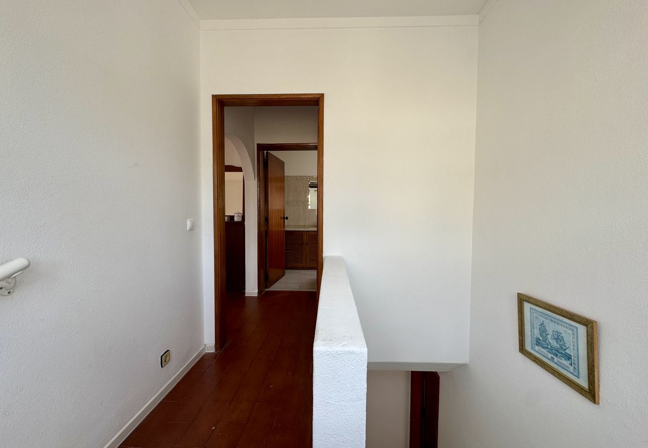 Villa in Vilamoura - VILAMOURA OCEAN VILLA WITH POOL by HOMING