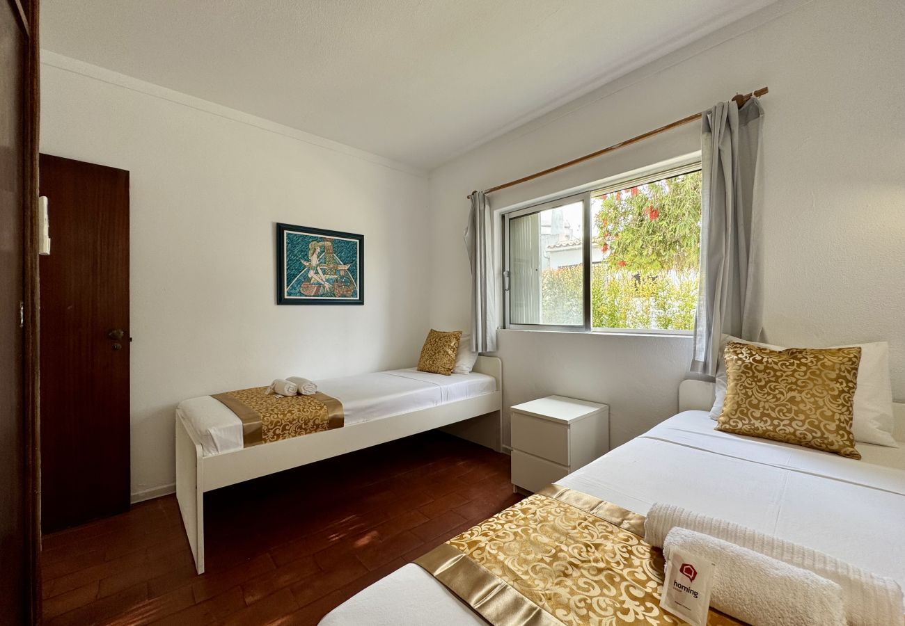 Villa in Vilamoura - VILAMOURA OCEAN VILLA WITH POOL by HOMING