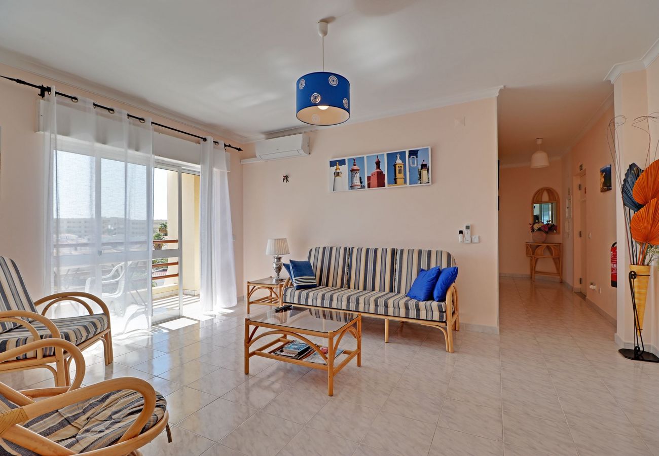 Apartment in Galé - ALBUFEIRA CONCEPT 1 WITH POOL by HOMING