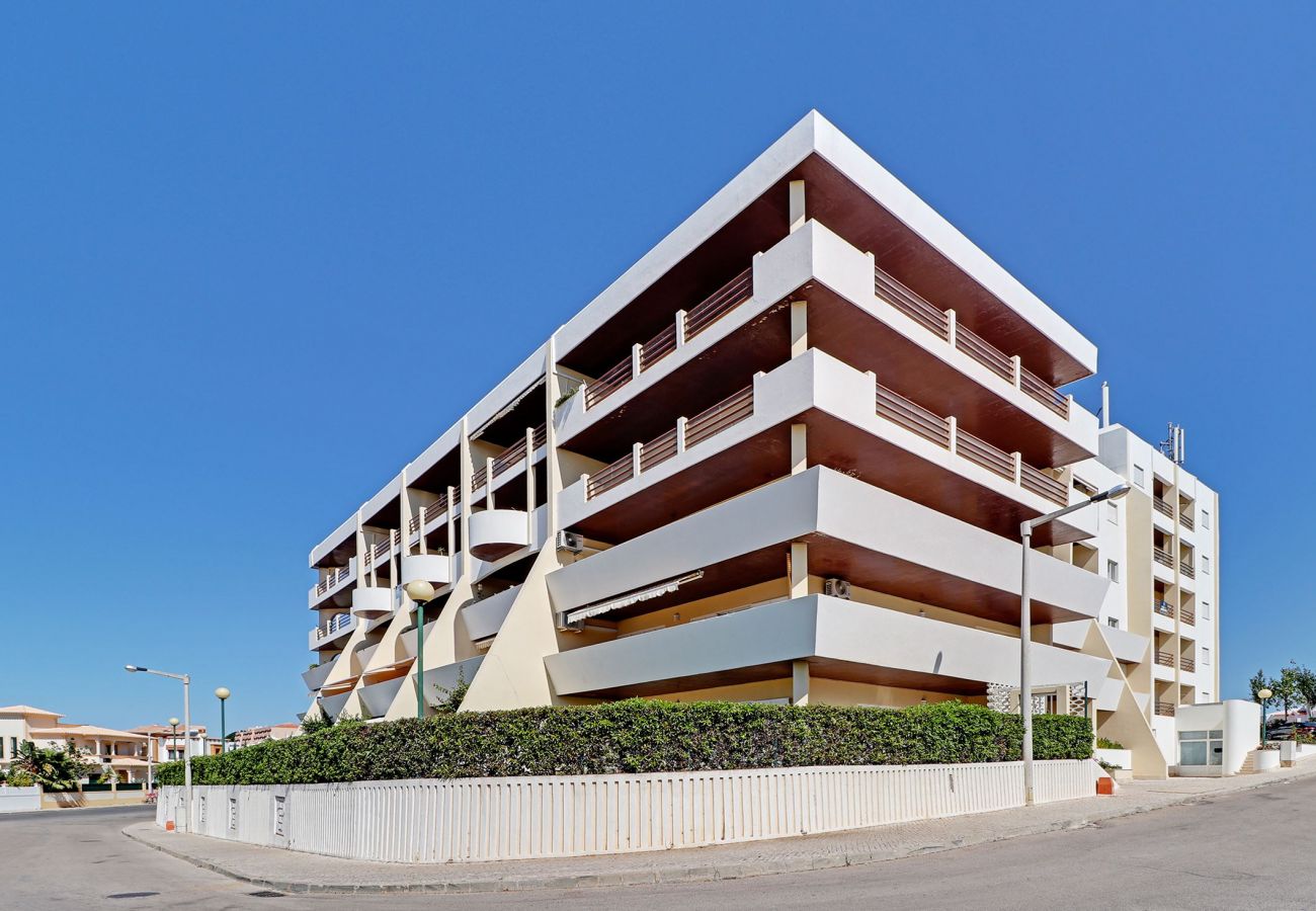 Apartment in Galé - ALBUFEIRA CONCEPT 1 WITH POOL by HOMING