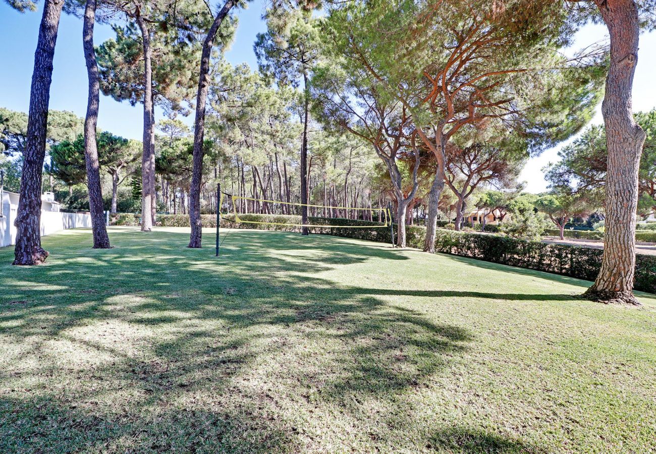 Villa in Vilamoura - VILAMOURA GOLF VILLA 1 WITH POOL by HOMING