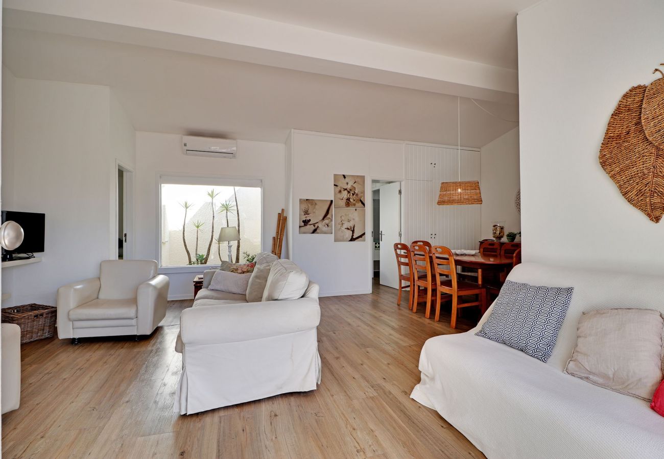 Villa in Vilamoura - VILAMOURA GOLF VILLA 1 WITH POOL by HOMING