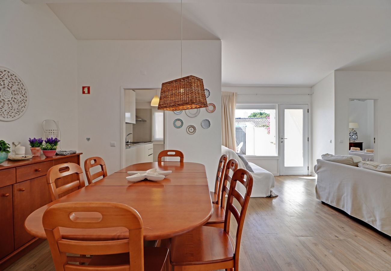 Villa in Vilamoura - VILAMOURA GOLF VILLA 1 WITH POOL by HOMING