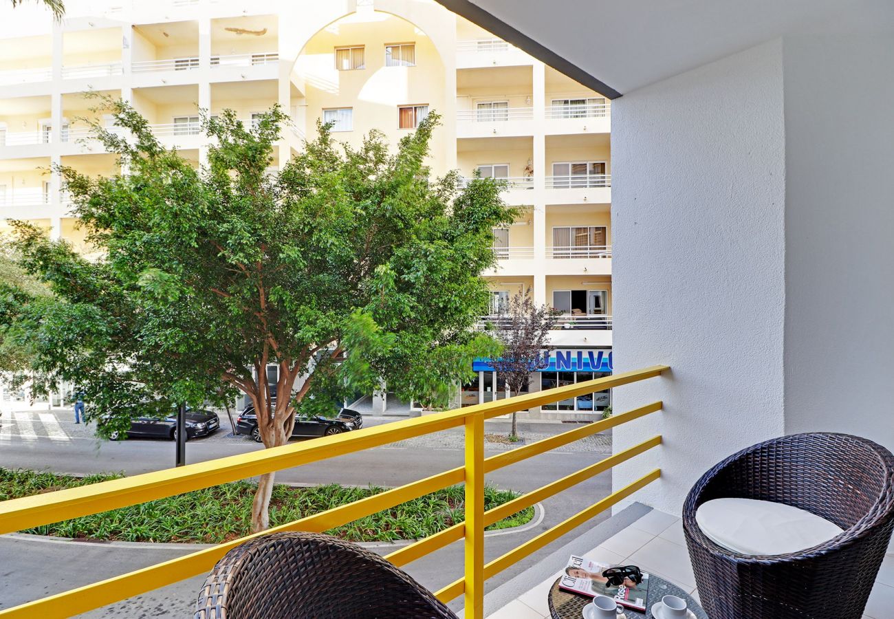 Apartment in Vilamoura - VILAMOURA DESIGN WITH POOL by HOMING