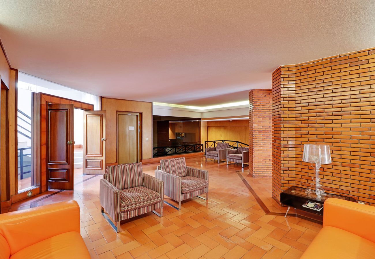 Apartment in Vilamoura - VILAMOURA DESIGN WITH POOL by HOMING