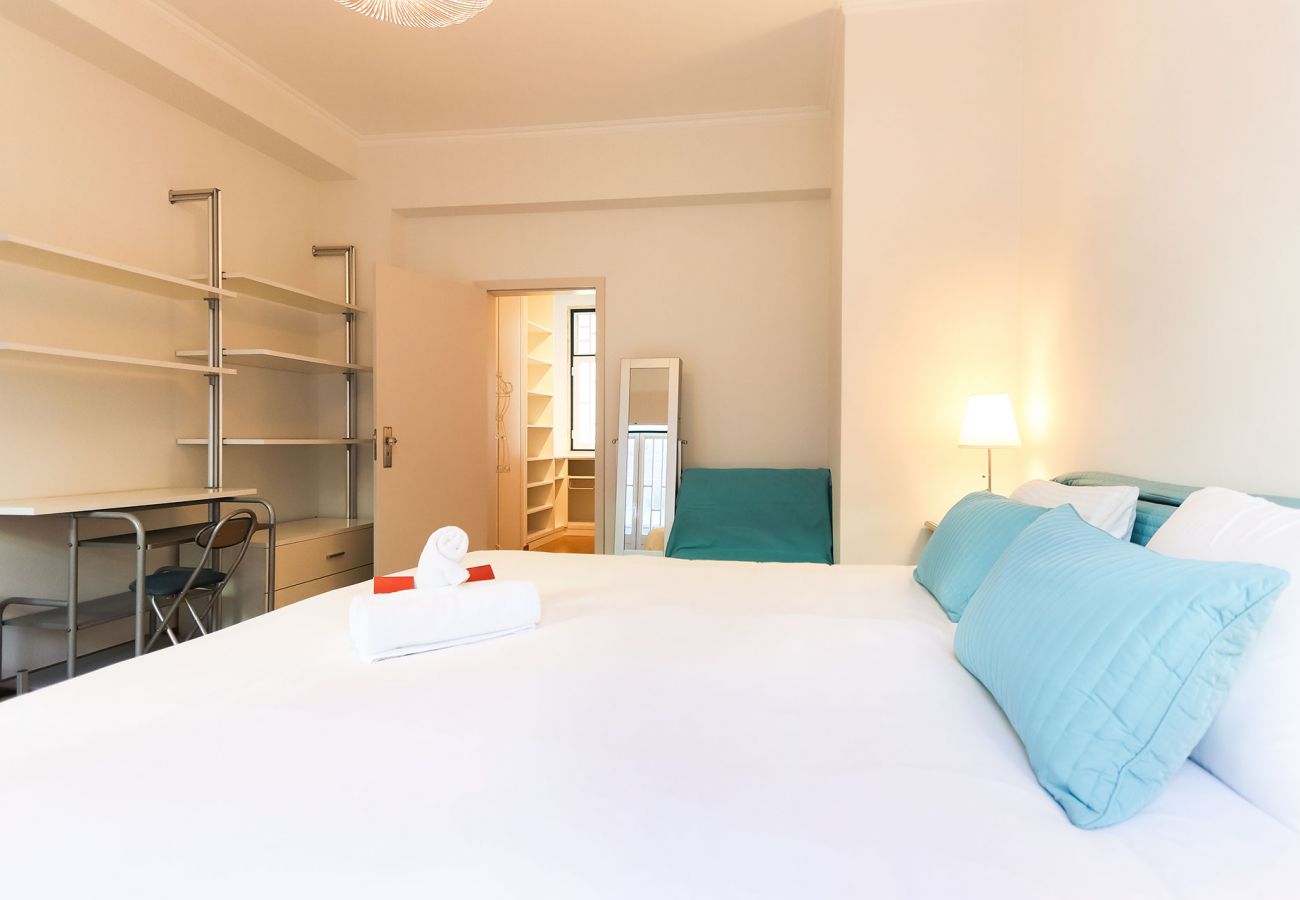 Apartment in Lisbon - RATO ELEGANT by HOMING