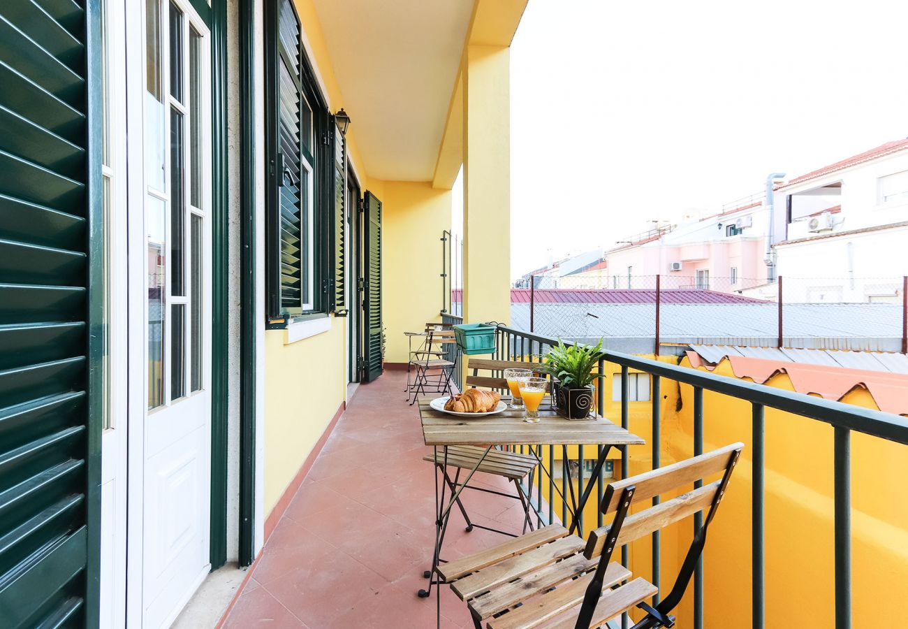 Apartment in Lisbon - RATO ELEGANT by HOMING
