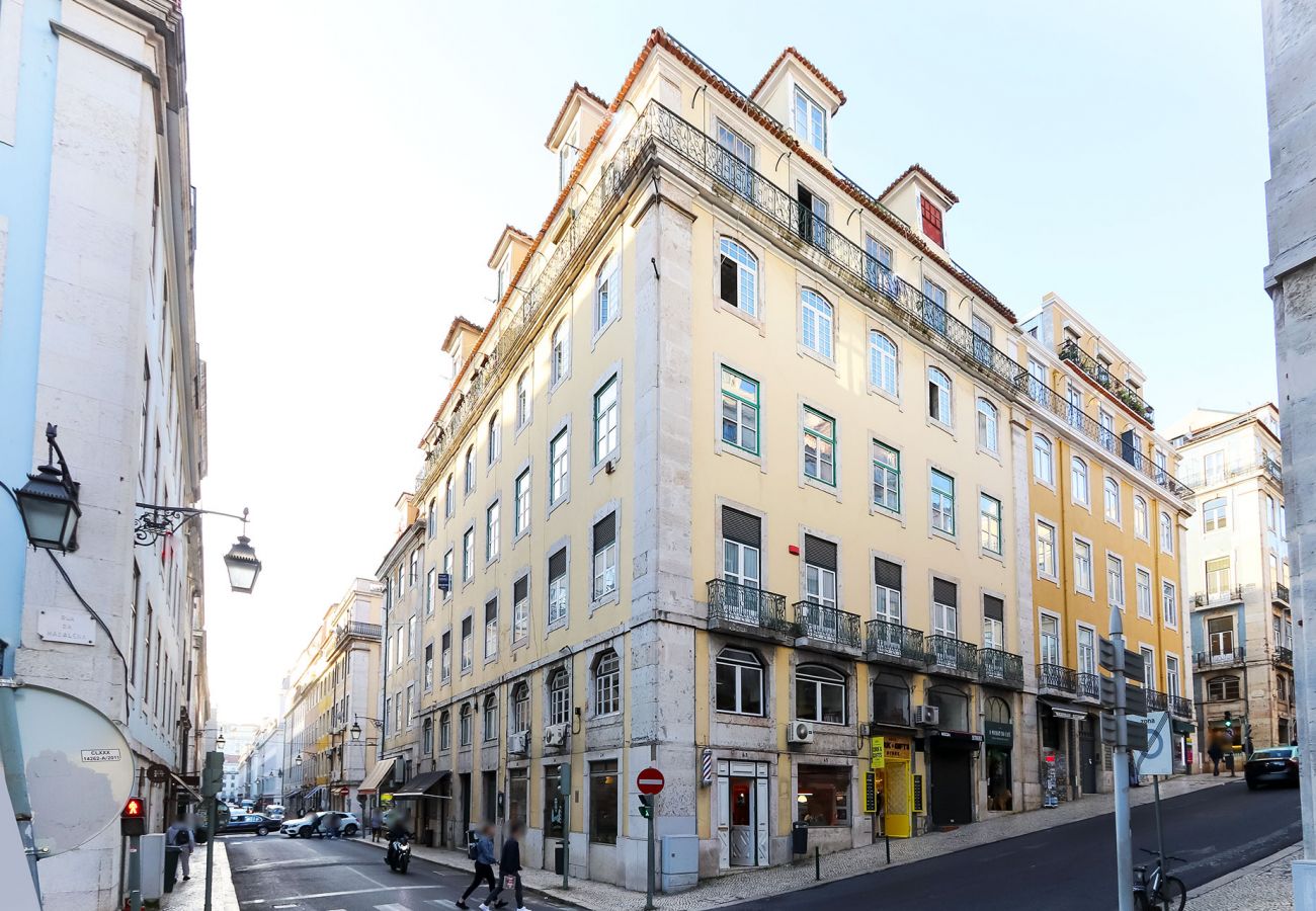 Apartment in Lisbon - DOWNTOWN EXPERIENCE by HOMING