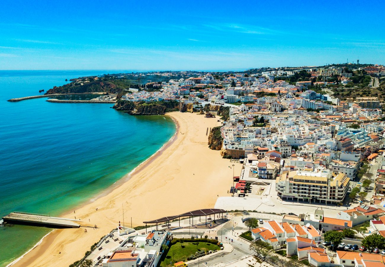 Apartment in Albufeira - ALBUFEIRA CENTRAL 1 by HOMING