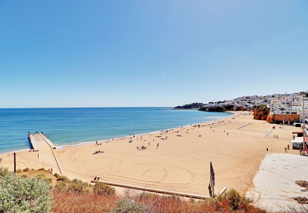 Apartment in Albufeira - ALBUFEIRA OCEAN VIEW 1 by HOMING