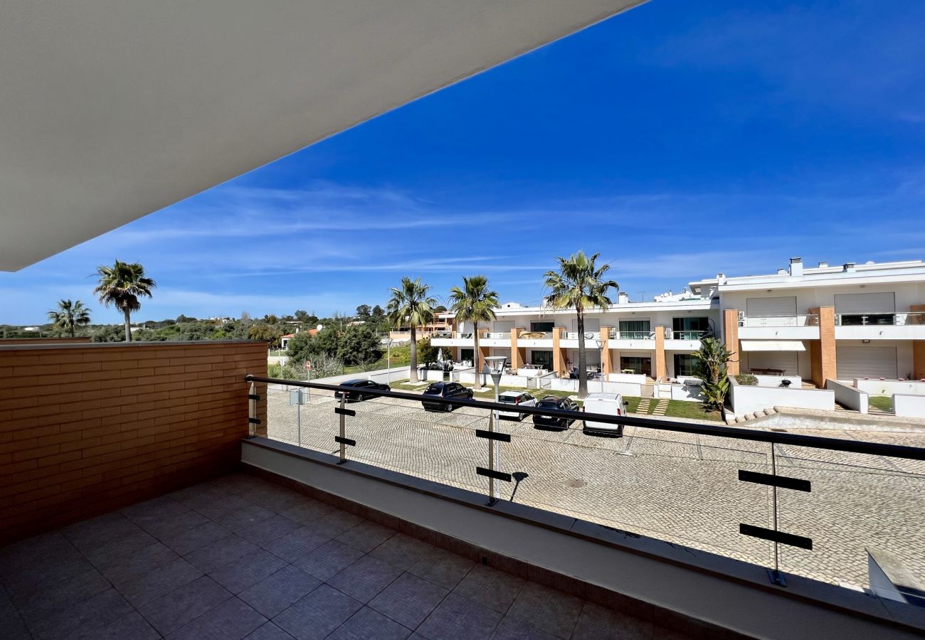 Townhouse in Albufeira - ALBUFEIRA GARDEN VILLA WITH POOL by HOMING