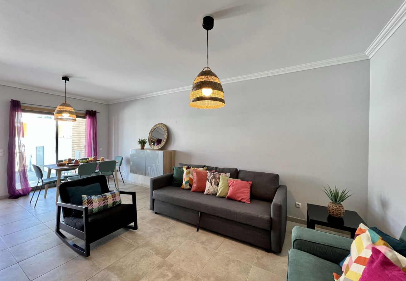 Townhouse in Albufeira - ALBUFEIRA GARDEN VILLA WITH POOL by HOMING