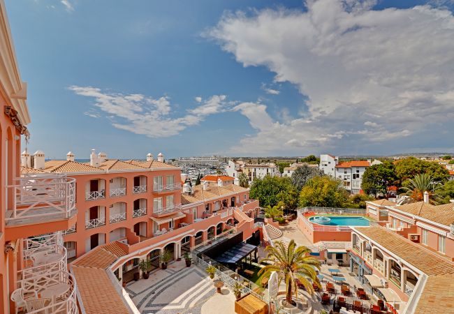 Apartment in Vilamoura - VILAMOURA MAIN AVENUE by HOMING Apartment in Vilamoura - VILAMOURA MAIN AVENUE by HOMING