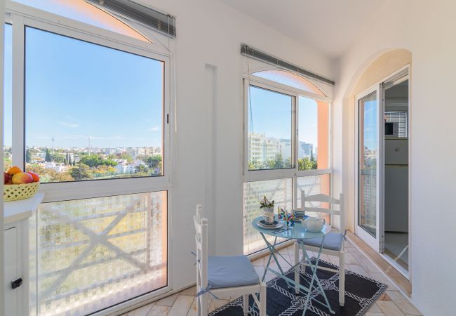 Apartment in Vilamoura - VILAMOURA MAIN AVENUE by HOMING Apartment in Vilamoura - VILAMOURA MAIN AVENUE by HOMING