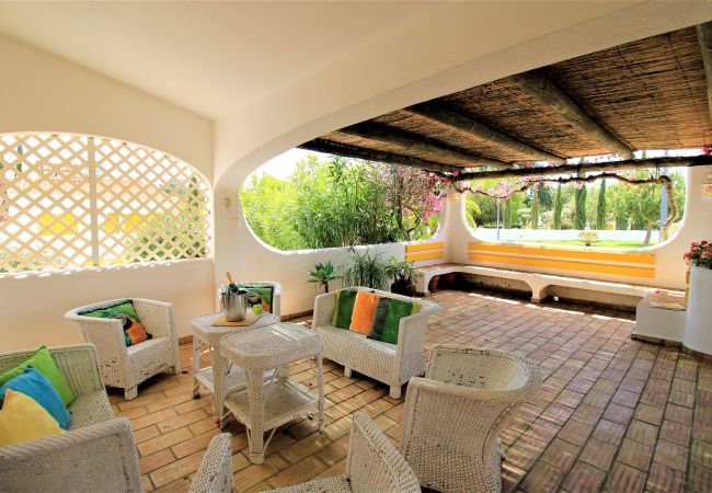 Villa in Vilamoura - VILAMOURA CONCEPT VILLA  WITH POOL by HOMING Villa in Vilamoura - VILAMOURA CONCEPT VILLA  WITH POOL by HOMING