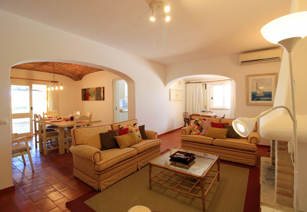 Villa in Vilamoura - VILAMOURA CONCEPT VILLA  WITH POOL by HOMING