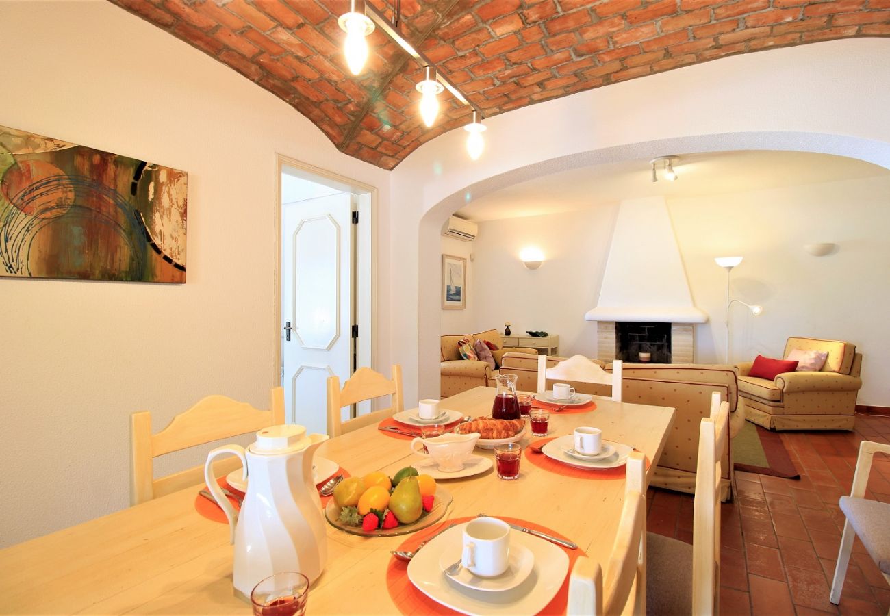 Villa in Vilamoura - VILAMOURA CONCEPT VILLA  WITH POOL by HOMING