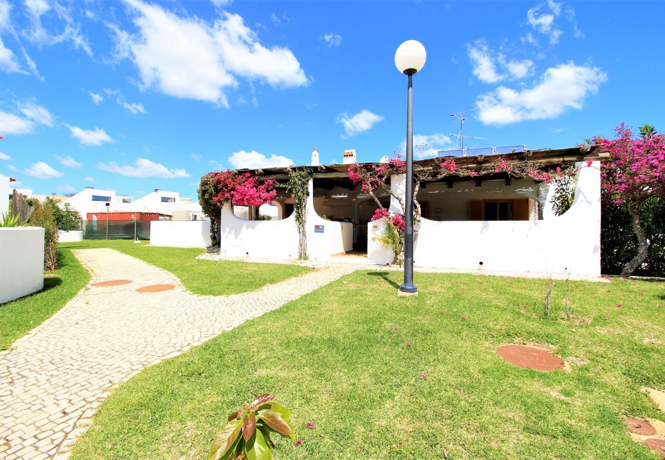 Villa in Vilamoura - VILAMOURA CONCEPT VILLA  WITH POOL by HOMING