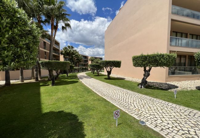 Apartment in Guia - ALBUFEIRA SALGADOS PREMIUM 1 WITH POOL by HOMING Apartment in Guia - ALBUFEIRA SALGADOS PREMIUM 1 WITH POOL by HOMING