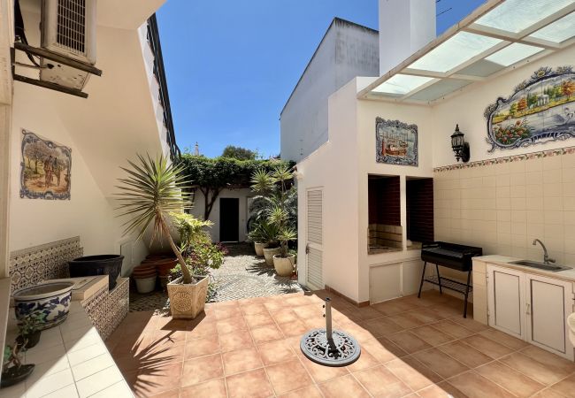 House in Lagos - LAGOS TYPICAL HOUSE by HOMING House in Lagos - LAGOS TYPICAL HOUSE by HOMING