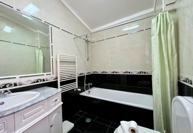 House in Lagos - LAGOS TYPICAL HOUSE by HOMING House in Lagos - LAGOS TYPICAL HOUSE by HOMING