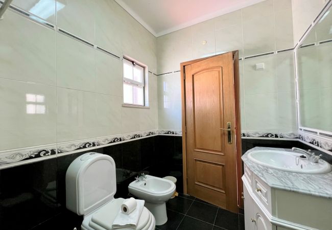 House in Lagos - LAGOS TYPICAL HOUSE by HOMING House in Lagos - LAGOS TYPICAL HOUSE by HOMING