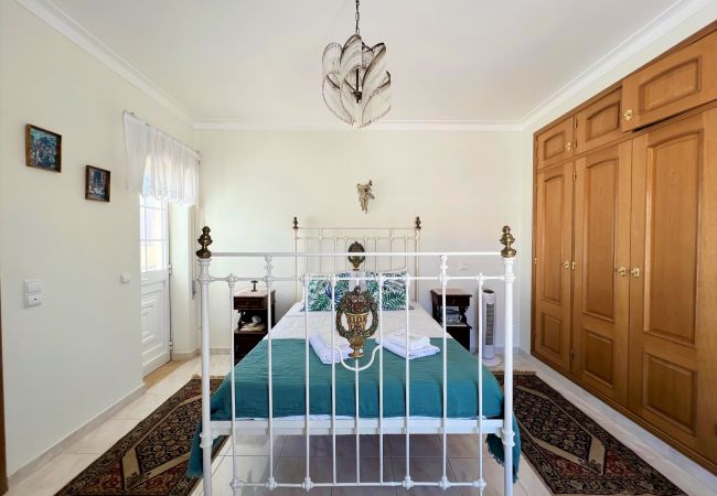 House in Lagos - LAGOS TYPICAL HOUSE by HOMING House in Lagos - LAGOS TYPICAL HOUSE by HOMING