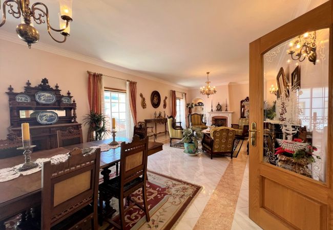 House in Lagos - LAGOS TYPICAL HOUSE by HOMING House in Lagos - LAGOS TYPICAL HOUSE by HOMING